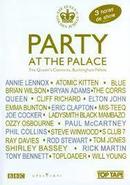 Queen / Ray Davies / Tom Jones / Outros-Party At The Place / The Queen's Concerts / Buckingham Place